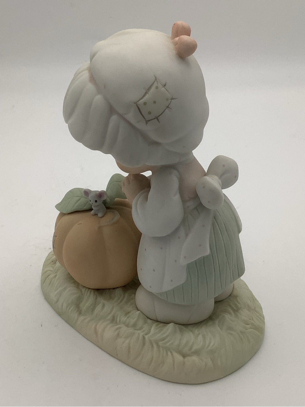 1988 Precious Moments October Girl Figurine with Pumpkin - Picture 9 of 11